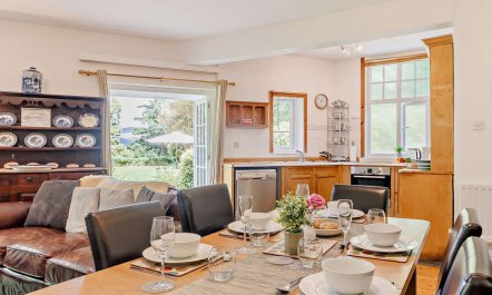 3 Bed in Machynlleth 6