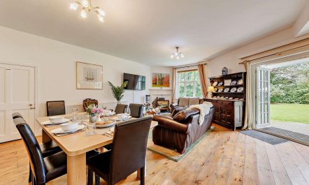 3 Bed in Machynlleth 7