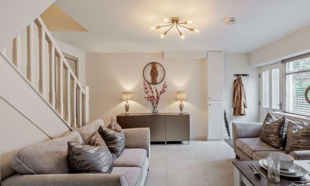 2 Bed in Warwick 1