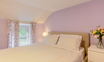 2 Bed in Fishguard 8