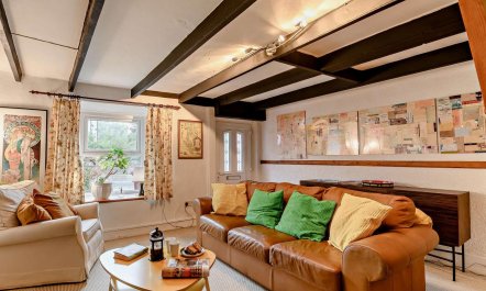 2 Bed in Fishguard 2