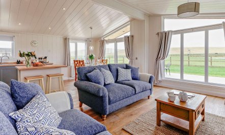 2 Bed in St. Andrews 4