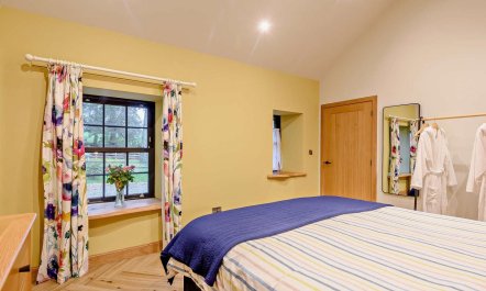 1 Bed in Lockerbie 8