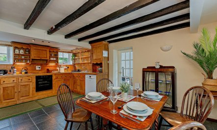 2 Bed in Machynlleth 5