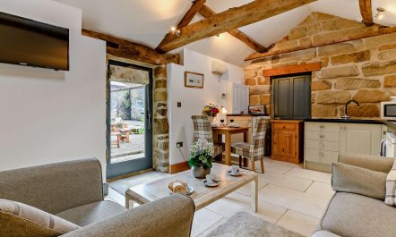 1 Bed in Chop Gate 3