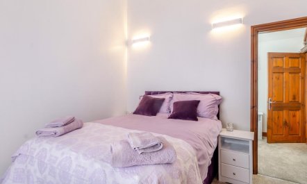 2 Bed in Lincoln 9