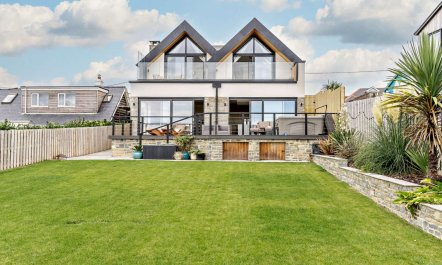 4 Bed in Bridgend 2
