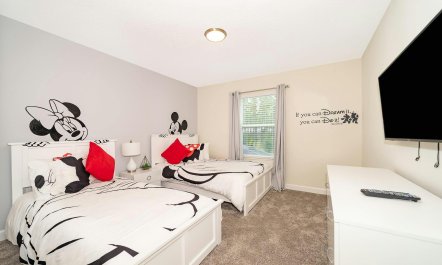 Honey & Honeysuckle 5