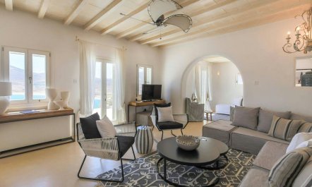 Tranquil Bay Escape 3