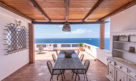 Capri Vista 2