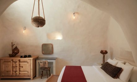 Enchanting Cave Retreat 2