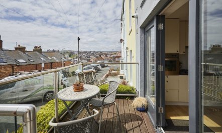 Blissful Seaside Retreat 1