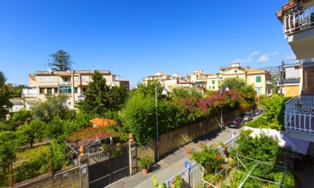 Sorrento Seclusion 8