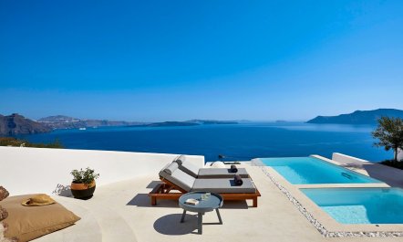 Cliffside Serenity 0