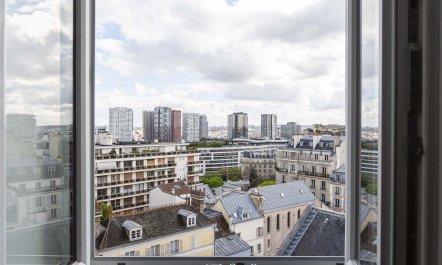 The Paris Mover 1