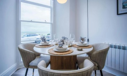 Tenby Seaside Vistas 3