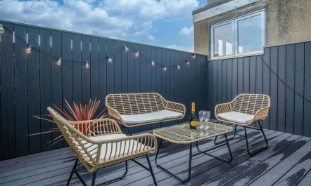 Tenby Seaside Vistas