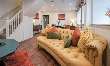 Country Cottage Bliss 2