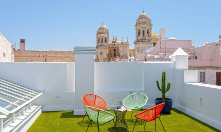 C&aacute;diz Charm 0