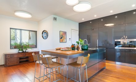 Elegant Olive Grove Retreat 9