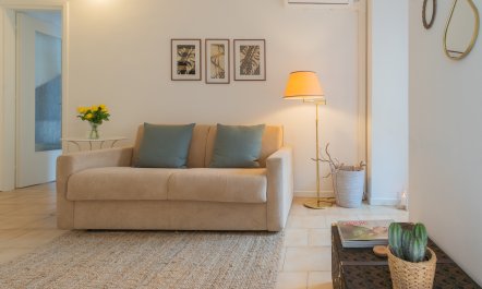 The Cosy Lakeview Hideaway 1