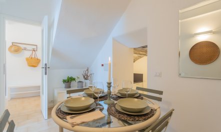 The Cosy Lakeview Hideaway 7