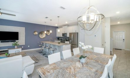 Sunshine on the Seaside 3