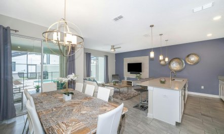 Sunshine on the Seaside 5