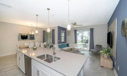 Sunshine on the Seaside 6