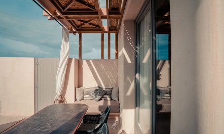 Santorini Sunset Retreat 1