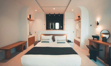 Santorini Sunset Retreat