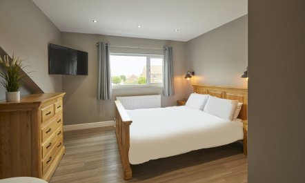 Cosy Coastal Cottage 0