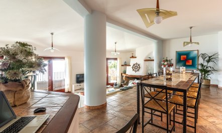 The Gem Of Maracalagonis 4