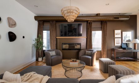 Nostalgic Nashville Hideaway 2