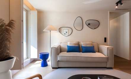 Porto's Charm 3