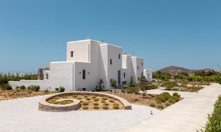 Island Paradise Retreat