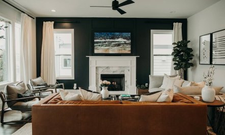 City-Side Farmhouse 3