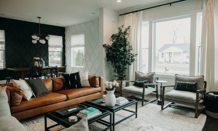 City-Side Farmhouse 4