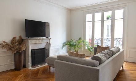 Haussmannian Hideaway 2