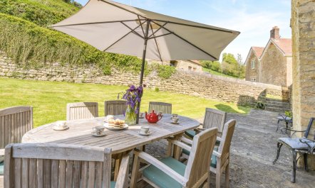 4 Bed in Bridport 9