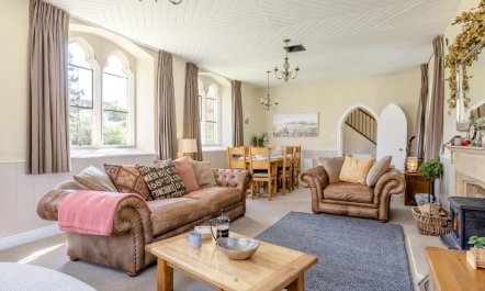4 Bed in Bridport 5