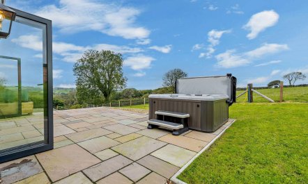 2 Bed in Llandysul 1