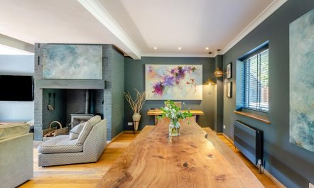 8 Bed in Crowborough 2