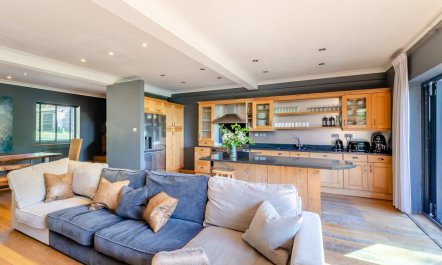 8 Bed in Crowborough 4