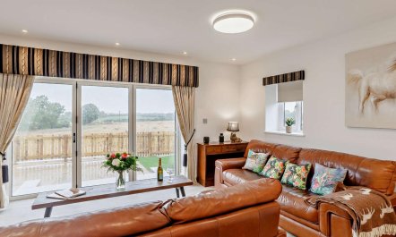 3 Bed in Wakefield 2