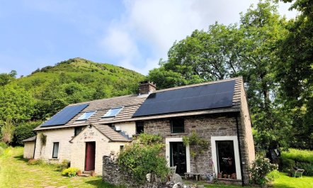 3 Bed in Abergavenny 1