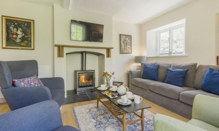 3 Bed in Hereford 2