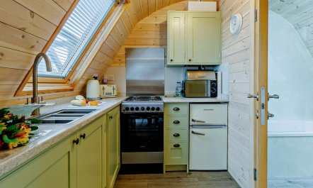 2 Bed in Shrewsbury 8