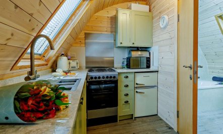 2 Bed in Shrewsbury 9