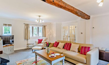 3 Bed in Harrogate 1